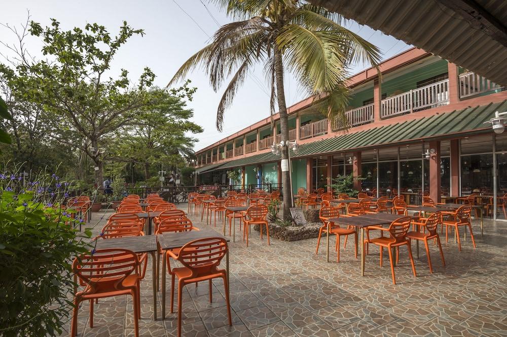 Senegambia Beach Hotel 콜롤리 외부 사진